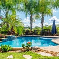 Getting Around the Pool Contractor Landscape: How to Pick the Top Providers